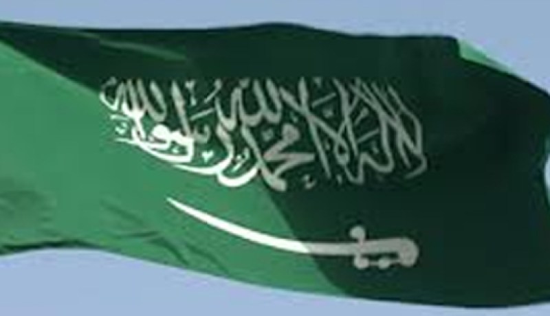 السفارة السعودية بمصر تدعو مواطنيها إلى التزام منازلهم