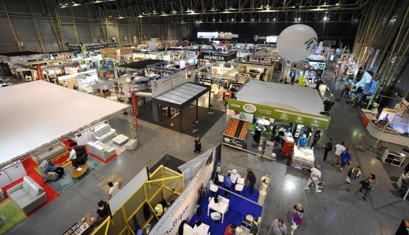 عدم تسليم البضائع في وقتها ونفاذ المخزون سبب عزوف المؤسسات الأجنبية على المنتج الجزائري