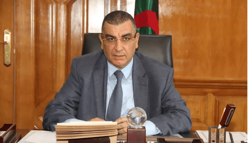 والي وهران يأمر بغلق كل الملاهي الليلية كإجراء وقائي