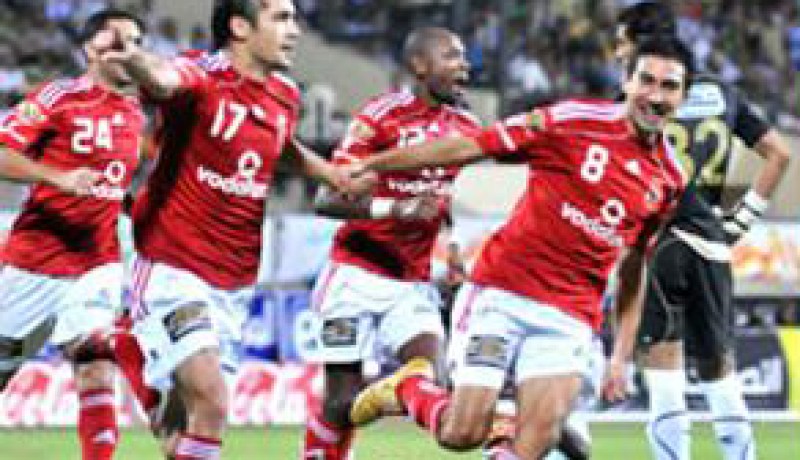 الفيفا تعطى الضوء الاخضر لإرتداء لاعبي الأهلي شارات سوداء