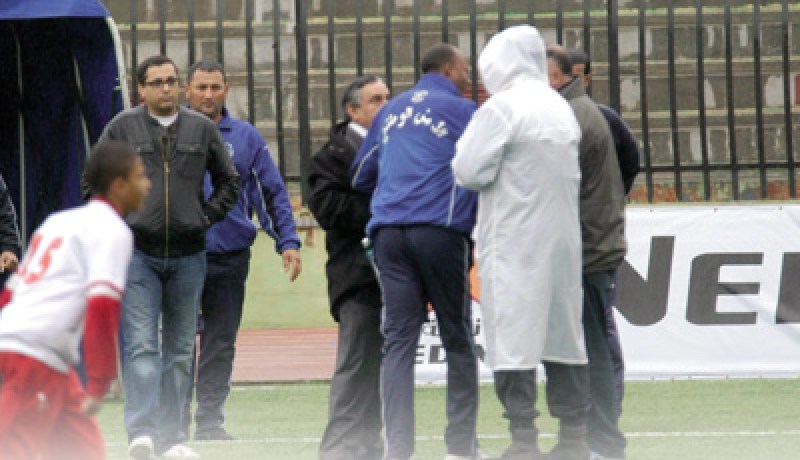 حرب ''الحيــــتــــان'' في مولوديـــــة وهران بيـن محياوي وجباري تعبث بهيبة جهاز الشرطة