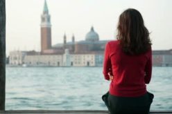 رفضت كل من خطبني في انتظار وسيم بحسنه يبهرني