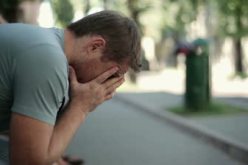 كُتب عليها الشقاء فكانت نهايتها بائسة في بيت العز والرخاء