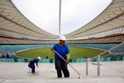 منتخبات المونديال ستلعب في ملعب مهدد بالانفجار ‮ ‬