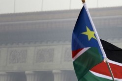 الحزب الحاكم في السودان يطرد ثلاثة من قيادييه