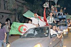 الشارع الجزائري يتقلب على جمر الإشاعات القادمة من زامبيا حول مباراة مصر