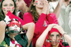 مونديال 2010: آل فرعون  يتابعون النهائيات بمرارة وحسرة