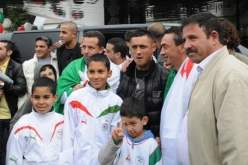 الأنصار يغزون كرانس مونتانا وهيستيريا كبيرة.. أغاني ''الخضر'' في كل مكان ومالك فندق ''الغولف'' تحول إلى مناصر