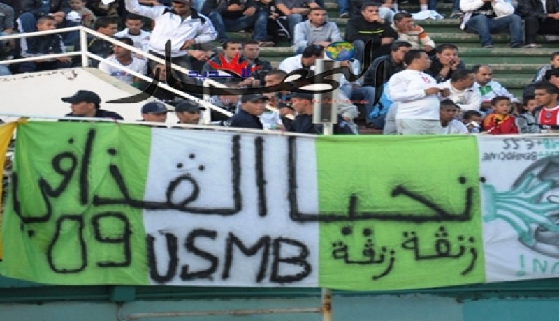  الله أكبر معمّر القذافي تدوّي في البليدة لافتات وحناجر لم تتوقف عن تحية الراحل