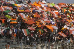 أنصار نادي‮ ‬سريع المحمدية‮ ‬يحتجون أمام مقر البلدية في‮ ‬معسكر