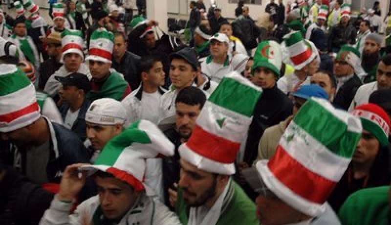 تـسـعـمــائـة مـقـعـد شـاغــر قـبـل ثـلاثـة أيــــام مـن انـتـهـاء مـهـلــة الـتـسـجـيـل