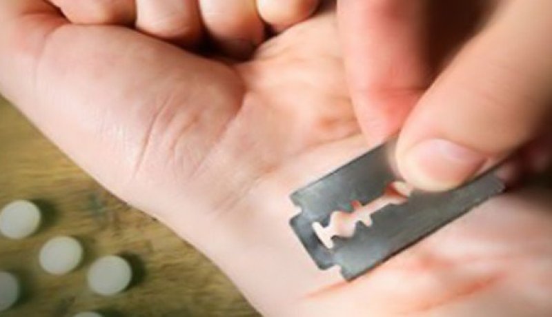 إنتحار طبيبة بعد 40 يومًا من زواجها لسبب غريب