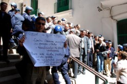 تنسيقية النقابات المستقلة تراسل علي تونسي ومجلس أخلاقيات مهنة الطب