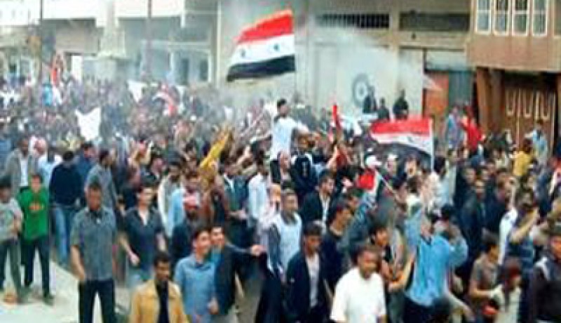 تجدد المظاهرات في عدد من المدن السورية وسط أنباء عن سقوط قتلى