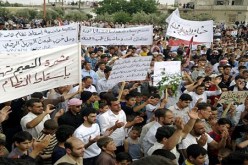 27  قتيلا على الأقل في هجوم الجيش السوري على الرستن