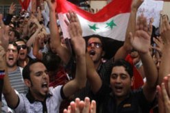 ناشطون سوريون يدعون للتظاهر اليوم ردًا على قصف النظام لعدة مدن