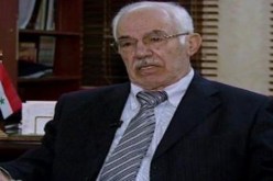 معارض سوري: الأولوية الآن لوقف العنف لا للدستور الذي تصيغه السلطات