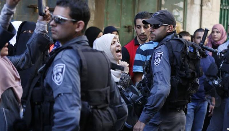 إسرائيل تطبق إجراءات أمنية مشددة لمواجهة العنف مع الفلسطنيين