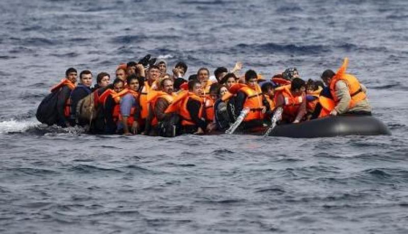 خفر السواحل اليوناني ينقذ 59 مهاجرا في بحر إيجة