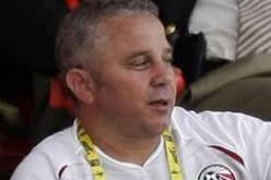 اقالة مدرب المنتخب المصري شوقي غريب