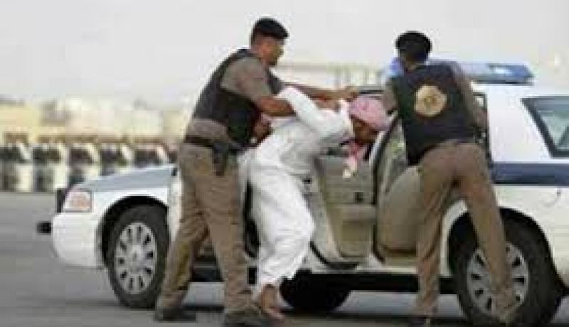 السلطات السعودية تلقي القبض على 03 أشقاء لهم صلة بتفجير الكويت