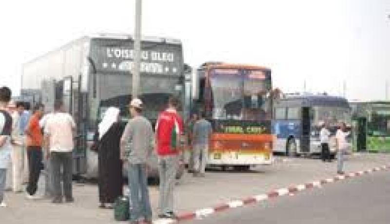 آلاف من سائقي السيارات محتجزون على الطريق الوطني رقم 12 اثر حركة احتجاجية في تيزي وزو