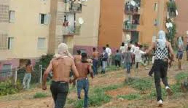 مقتل شاب وجرح شخصين بعد معركة بالسيوف في حي الوئام بالجلفة