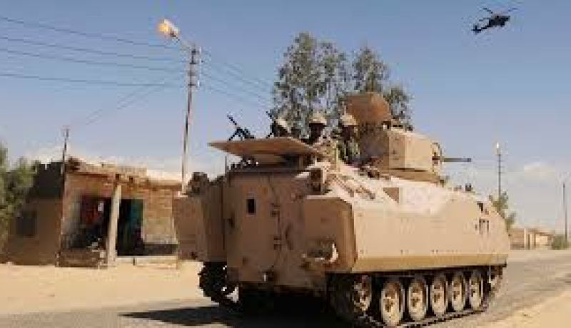 الجيش المصري يحبط هجوما في سيناء ويقتل 3 مسلحين
