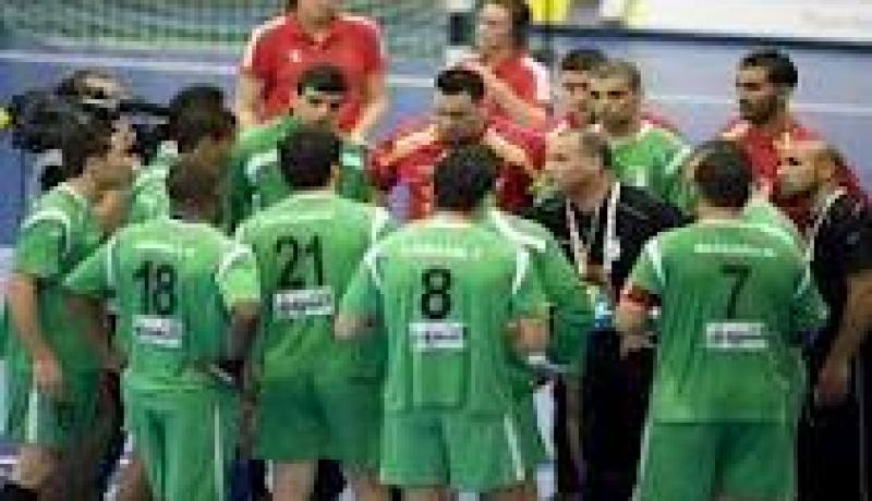 منتخب الجزائر يلغي تربص صربيا بسبب مشكل في التذاكر