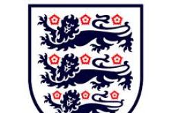 وفاة ديريك كيفان لاعب المنتخب الانجليزي سنوات الخمسينات