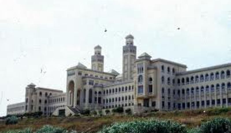 إنطلاق أشغال إنجاز كلية العلوم الإسلامية بوهران