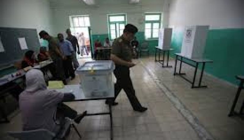 فتح مراكز الاقتراع للانتخابات التكميلية للمجالس المحلية في الضفة الغربية