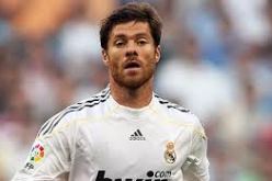 تشافي: لم نخسر لقب البطولة بعد وسنستمر في بذل الجهد