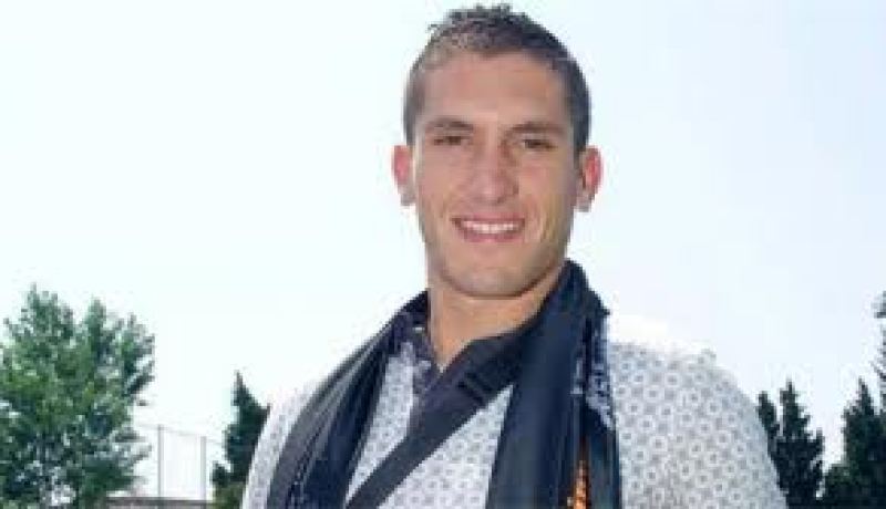 بوزيد يستأنف المنافسة يوم الجمعة من بوابة كأس الجزائر