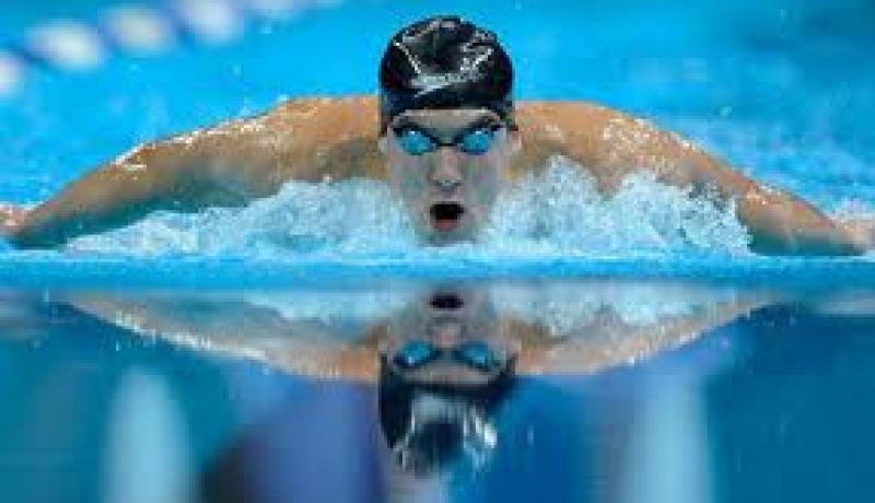 التونسي أحمد المثلوثى ينسحب من تصفيات سباق ال100 متر سباحة حرة