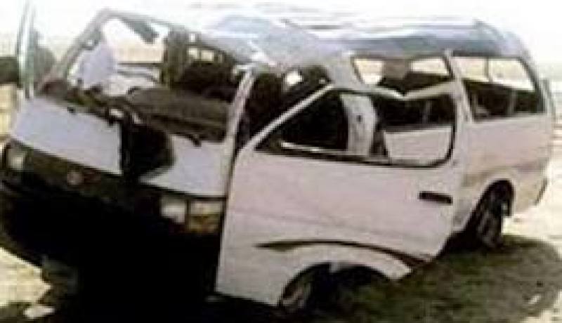 وفاة 4 أشخاص وإصابة 18 آخرين خلال حادث مرور جنوب باكستان