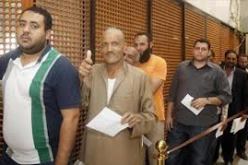 انطلاق المرحلة الثانية من الاستفتاء على مشروع الدستور فى مصر