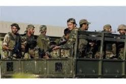 باكستان تغلق معبرا حدوديا مع أفغانستان بعد الاعتداء على اثنين من عمالها