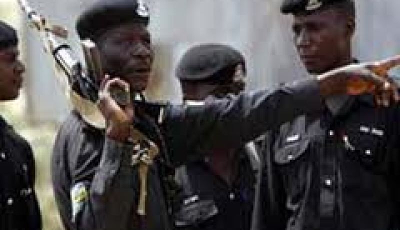 مقتل اثنين من الشرطة في الهجوم على مراكز حدودية في غامبورو نغالا بنيجيريا