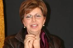 وزيرة الثقافة تكشف عن التحضيرلاطلاق “الجائزة الكبرى للرواية”