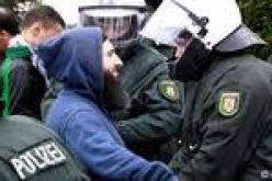 محكمة ألمانية تسمح لمنظمة متطرفة بعرض رسوم كاريكاتورية للنبي محمد ص