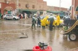 قطع العديد من الطرقات في منطقة القبائل و انهيار شرفة بالجزائر العاصمة