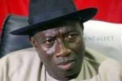 مسؤول نيجيري يجتمع مع مسؤولين أمريكيين بشأن عمليات الإختطاف في دلتا النيجر