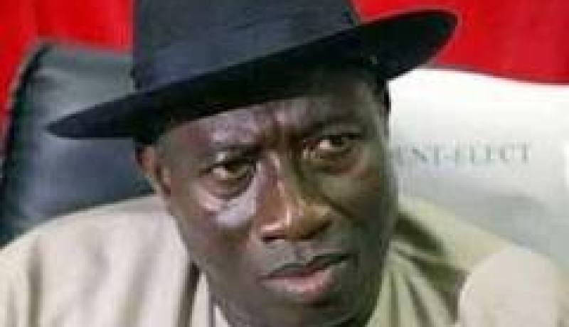 مسؤول نيجيري يجتمع مع مسؤولين أمريكيين بشأن عمليات الإختطاف في دلتا النيجر