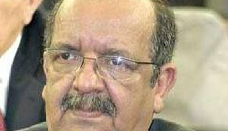 مساهل يمثل الرئيس بوتفليقة في حفل افتتاح كأس إفريقيا للأمم بجنوب إفريقيا