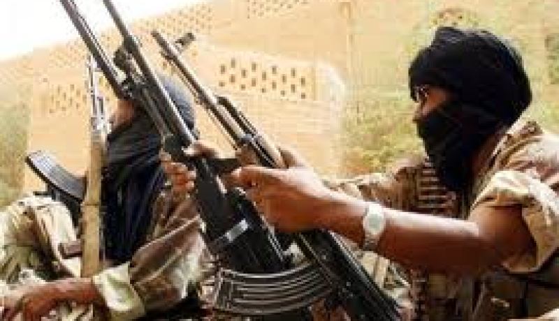 القوات الخاصة تحرر 650 رهينة