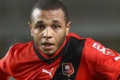 ادارة غرناطة تختار الجزائري إبراهيمي أفضل لاعب في فريقها