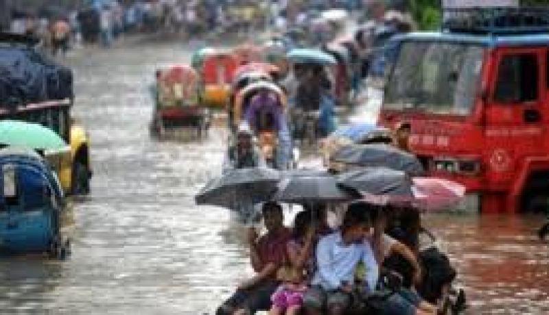 مقتل 15 شخصا في انزلاق تربة في باكستان