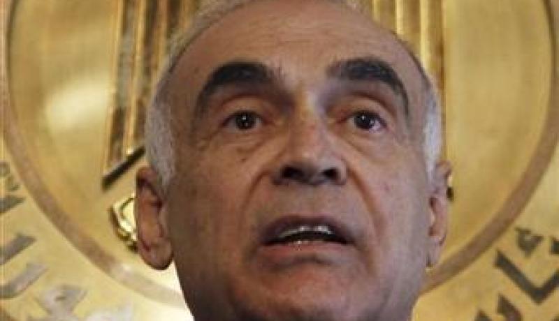 مصر تحذر من تزايد الأزمة السورية بعد سقوط قذيفة مورتر على تركيا