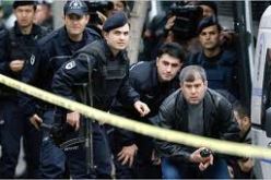 الشرطة التركية تعتقل 13 ناشطا يشتبه بانتمائهم للقاعدة